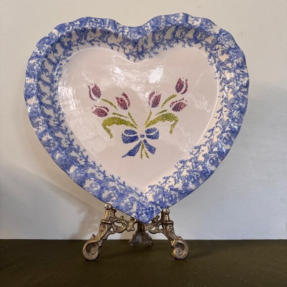 Vintage Made In Portugal Heart-Shaped Floral Plate with Blue Trim - Picture 1 of 10